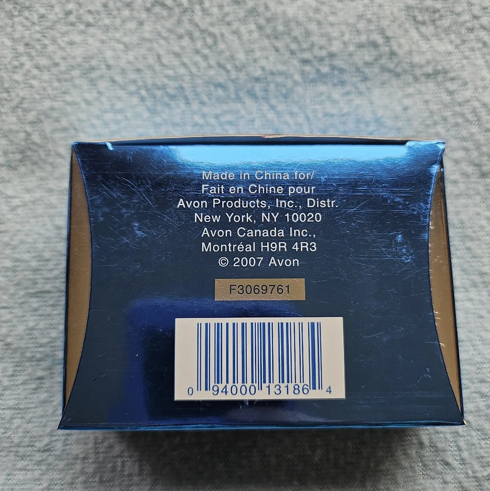 Avon Filigree Chandelier Pierced Earrings, Silvertone, NIB - Picture 10 of 11